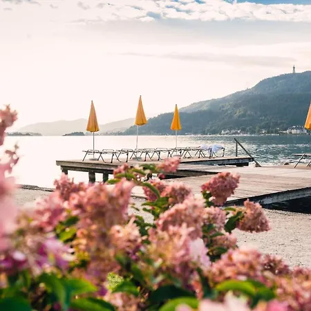 Werzers Seehotel Wallerwirt Hotel Techelsberg