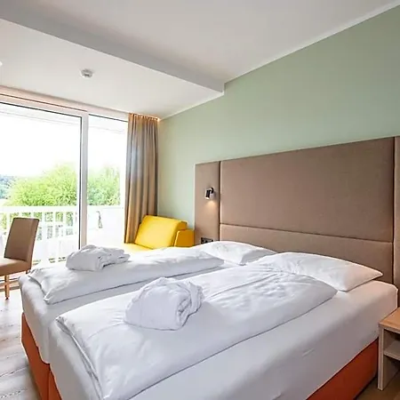 Otel Werzers Seehotel Wallerwirt 4*