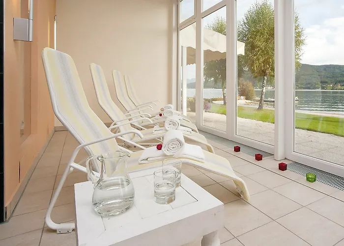 Werzers Seehotel Wallerwirt Szálloda 4*